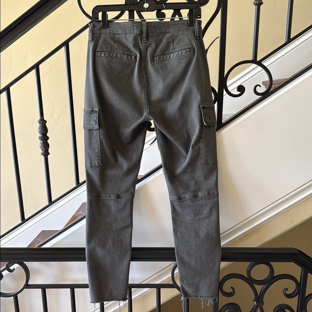 Joe’s Women’s Charcoal Cargo Pants Size 28 - Picture 6 of 6